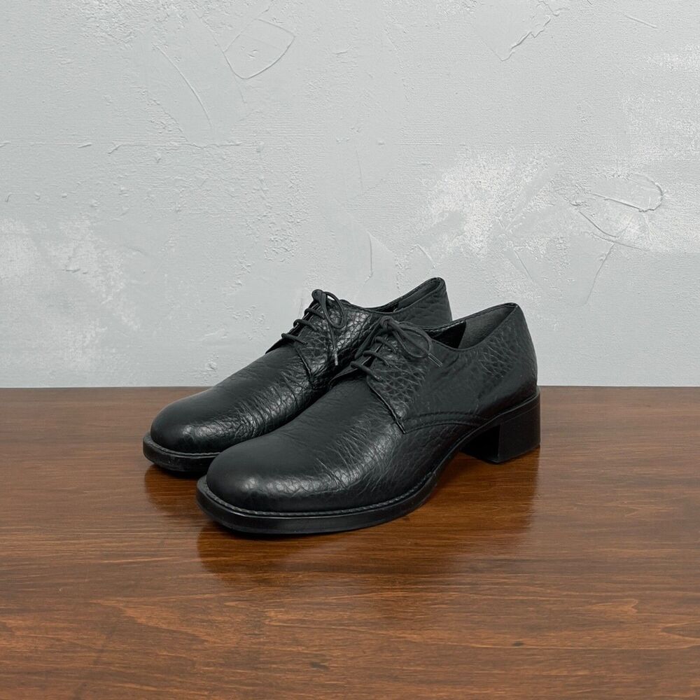Prada Block Heel Lace Up Derby in Black Textured Leather Sz. 39.5, US 9.5 - Picture 4 of 9